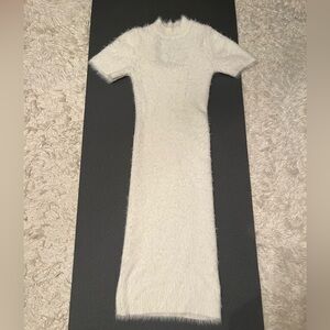 Women’s reversible fuzzy short sleeve mock turtleneck sweater dress size medium